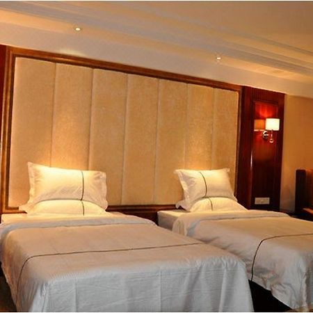 Borman Hotel Guangzhou Panyu Qiaonan Aoyuan Plaza Exteriér fotografie